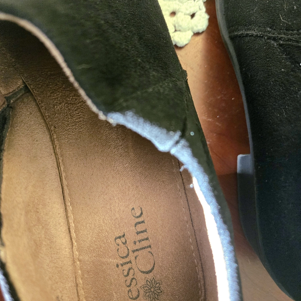 Jessica Cline Black Suede Low Heel Loafers - Picture 5 of 7